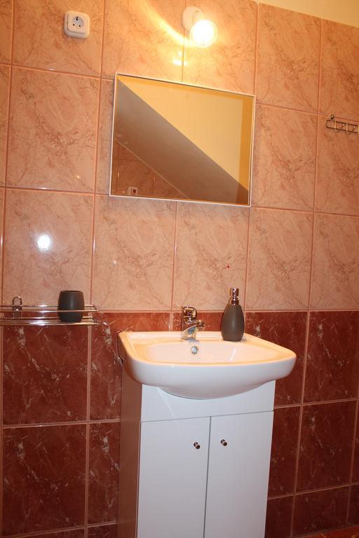 Vargapartman Szeged Ngoại thất bức ảnh
