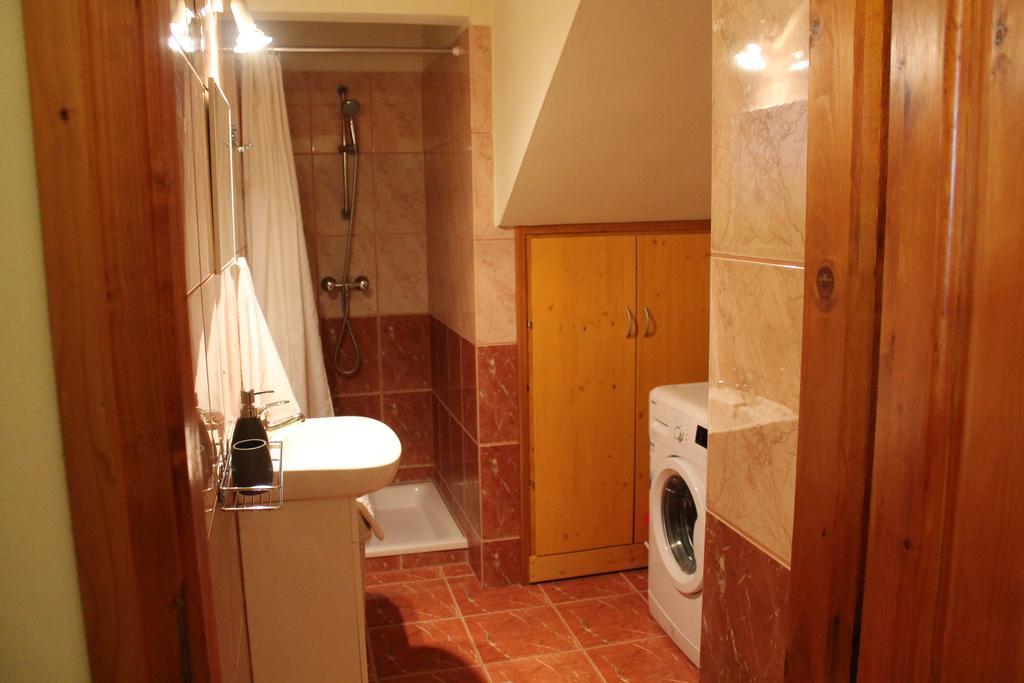Vargapartman Szeged Ngoại thất bức ảnh